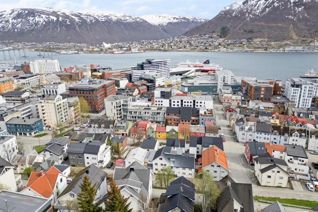 Bramy Apartments The Cozy View Tromsø Exteriör bild