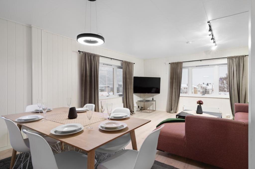 Bramy Apartments The Cozy View Tromsø Exteriör bild